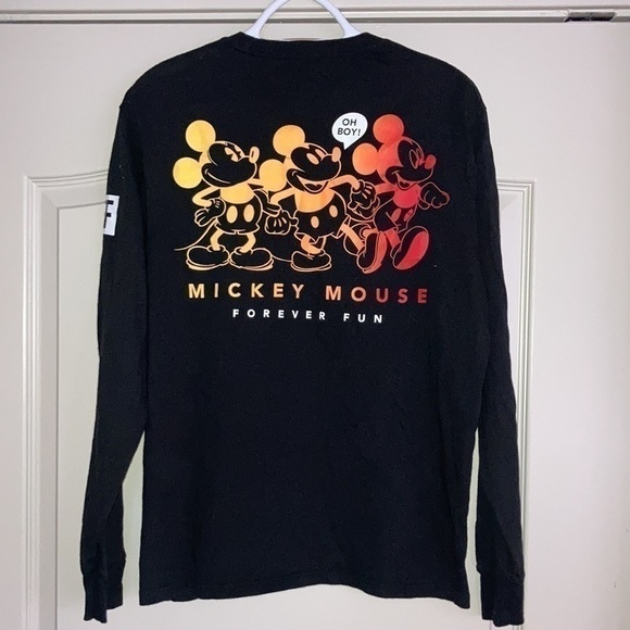 𝅺disney Neff Mickey Mouse t-shirt - Picture 2 of 3